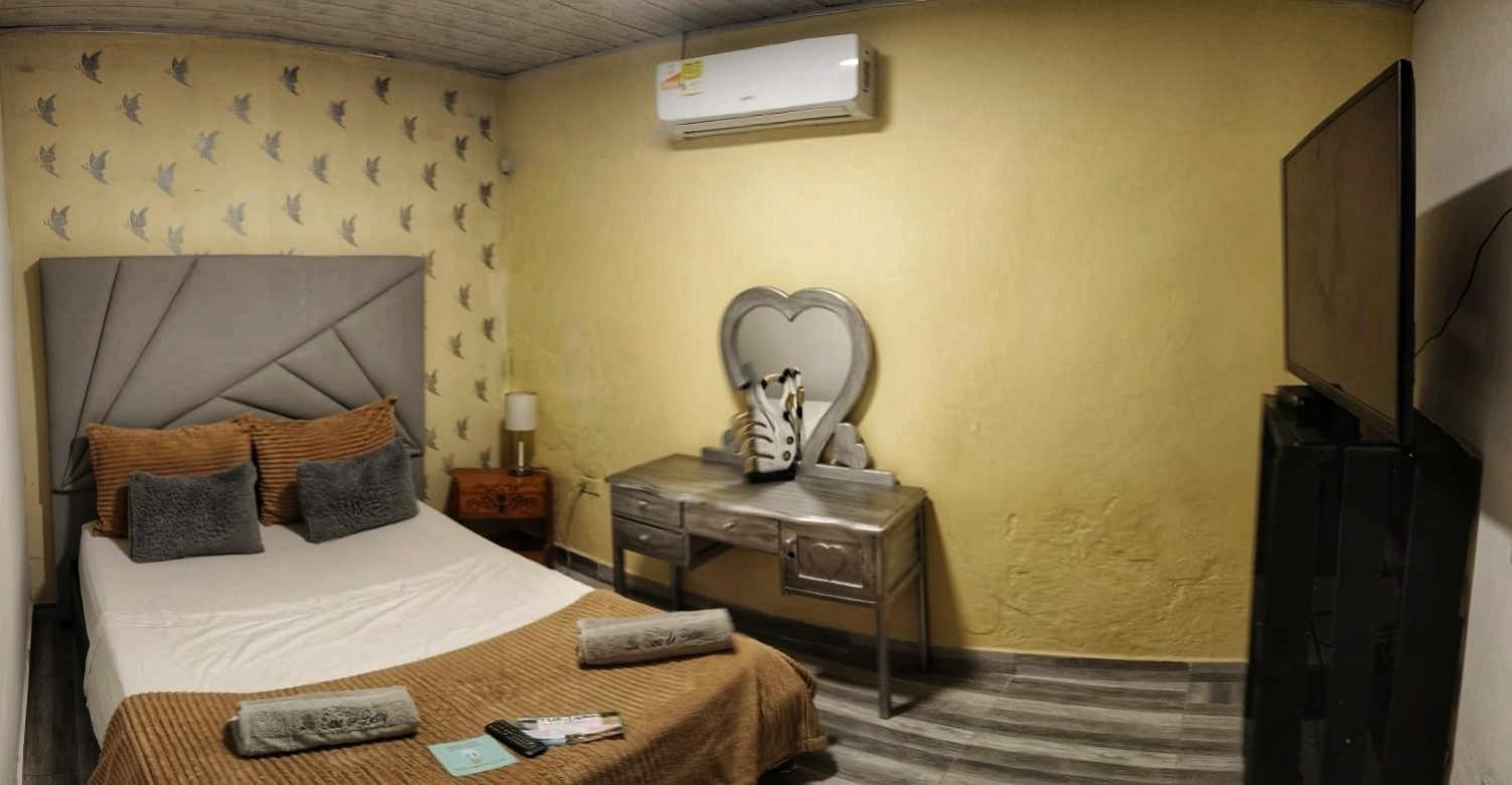 Casa Y De Betty Con Aire Acondicionado Apartment Honda (Tolima)